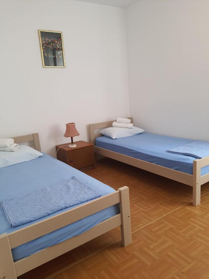 Apartments Andjus Sveti Stefan Eksteriør bilde