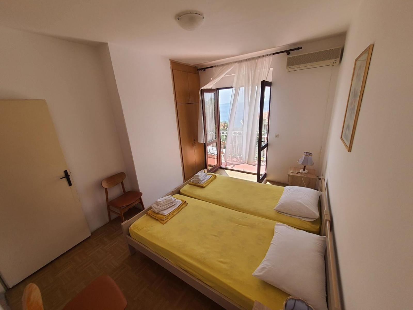 Apartments Andjus Sveti Stefan Eksteriør bilde