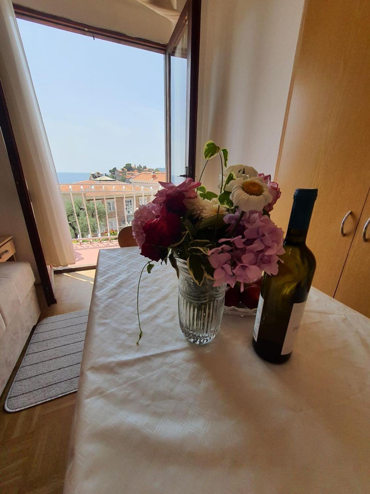 Apartments Andjus Sveti Stefan Eksteriør bilde